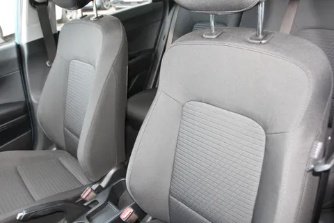 DG21RZA Hyundai i20 1.0T GDi 48V MHD SE Connect 5dr Thumbnail #8