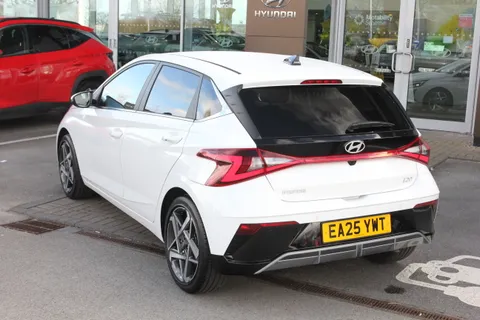 EA25YWT Hyundai i20 1.0T GDi Premium 5dr Thumbnail #4