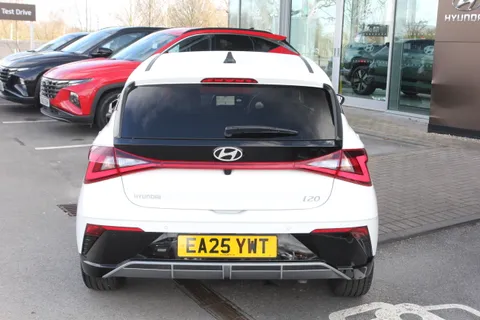EA25YWT Hyundai i20 1.0T GDi Premium 5dr Thumbnail #5