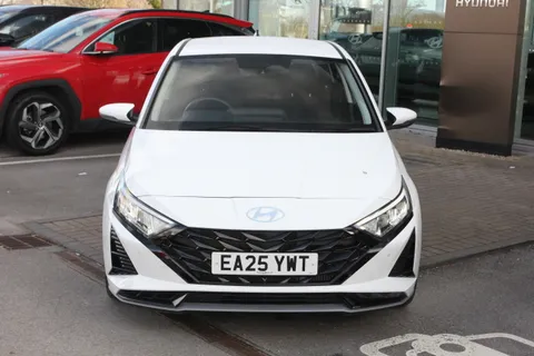 EA25YWT Hyundai i20 1.0T GDi Premium 5dr Thumbnail #3