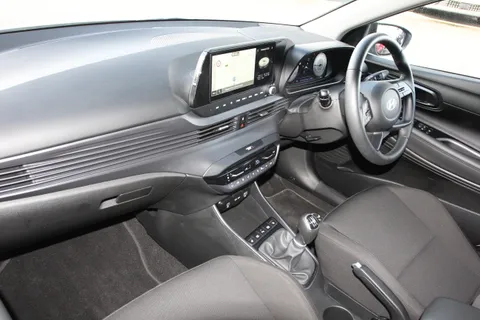 EA25YWT Hyundai i20 1.0T GDi Premium 5dr Thumbnail #14