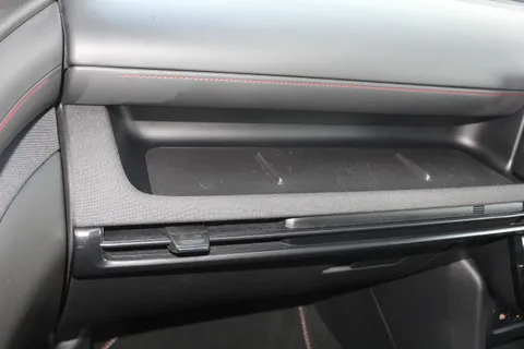 EA74DJV Hyundai Tucson 1.6T Plug-in Hybrid N Line S 5dr 4WD Auto Thumbnail #15