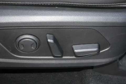 EA74DJV Hyundai Tucson 1.6T Plug-in Hybrid N Line S 5dr 4WD Auto Thumbnail #25