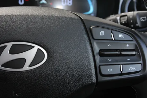 EJ25VFK Hyundai i10 1.0 [63] Premium 5dr Auto [Nav] Thumbnail #20