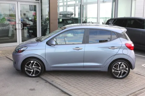 EJ25VFK Hyundai i10 1.0 [63] Premium 5dr Auto [Nav] Thumbnail #32