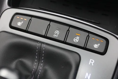 EN25NXY Hyundai i10 1.2 [79] Premium 5dr Auto [Nav] Thumbnail #24