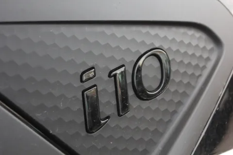 EX25BRF Hyundai i10 1.0 [63] Premium 5dr Auto [Nav] Thumbnail #9