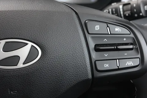 EX25BRF Hyundai i10 1.0 [63] Premium 5dr Auto [Nav] Thumbnail #23