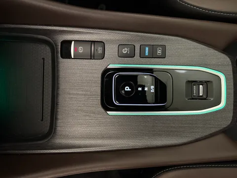 DY74EMK Nissan Qashqai 1.5 E-Power Tekna 5dr Auto Thumbnail #18