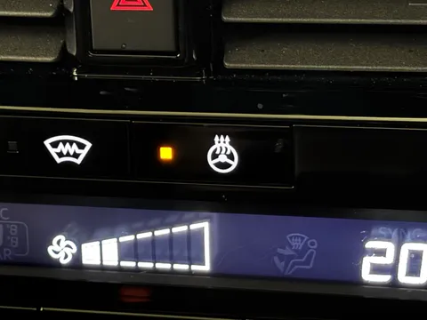 DY74EMK Nissan Qashqai 1.5 E-Power Tekna 5dr Auto Thumbnail #34