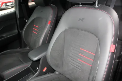 EN74UHC Hyundai Kona 1.6 Hybrid 129 N Line S 5dr DCT Thumbnail #11