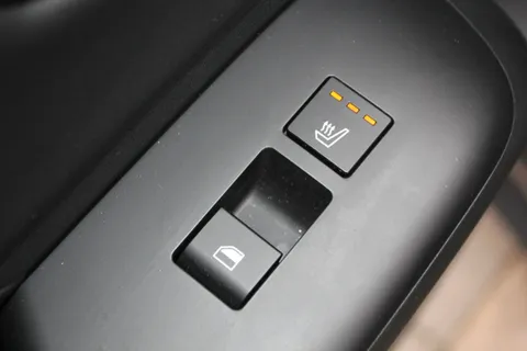 EN74UHC Hyundai Kona 1.6 Hybrid 129 N Line S 5dr DCT Thumbnail #13