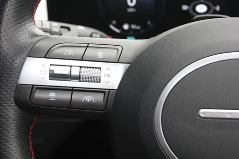 EN74UHC Hyundai Kona 1.6 Hybrid 129 N Line S 5dr DCT Thumbnail #23