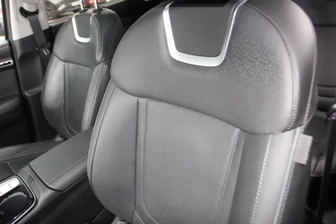 MF22VNV Hyundai Tucson 1.6 TGDi Plug-in Hybrid Ultimate 5dr 4WD Auto Thumbnail #8