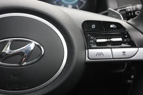 MF22VNV Hyundai Tucson 1.6 TGDi Plug-in Hybrid Ultimate 5dr 4WD Auto Thumbnail #25