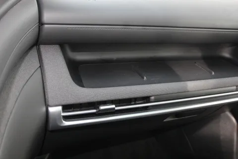 SY25XRS Hyundai Tucson 1.6T Plug-in Hybrid Ultimate 5dr Auto Thumbnail #10