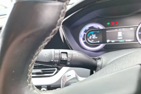 DX22YLY Kia Niro 1.6 GDi Hybrid 2 5dr DCT Thumbnail #34