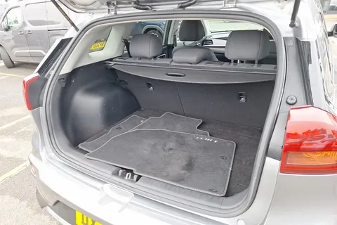 DX22YLY Kia Niro 1.6 GDi Hybrid 2 5dr DCT Thumbnail #23