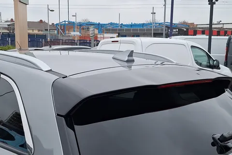 DX22YLY Kia Niro 1.6 GDi Hybrid 2 5dr DCT Thumbnail #24