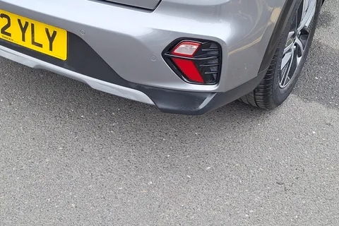 DX22YLY Kia Niro 1.6 GDi Hybrid 2 5dr DCT Thumbnail #20