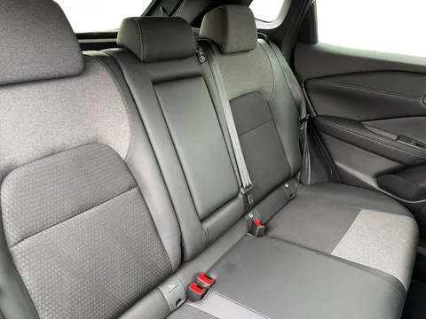 OV25ZPR Nissan Qashqai 1.5 E-Power N-Connecta 5dr Auto Thumbnail #16