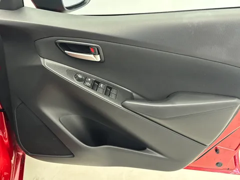 BJ23JYX Mazda Mazda2 1.5 e-Skyactiv G MHEV Homura 5dr Thumbnail #21