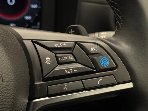 DX25YDH Nissan Juke 1.0 DiG-T N-Sport 5dr DCT Thumbnail #25