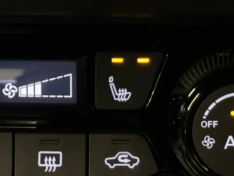 DX25YDH Nissan Juke 1.0 DiG-T N-Sport 5dr DCT Thumbnail #30