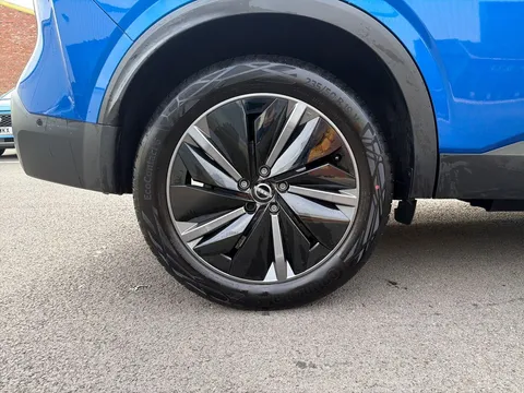 OW25BCX Nissan Qashqai 1.5 E-Power Tekna 5dr Auto Thumbnail #9