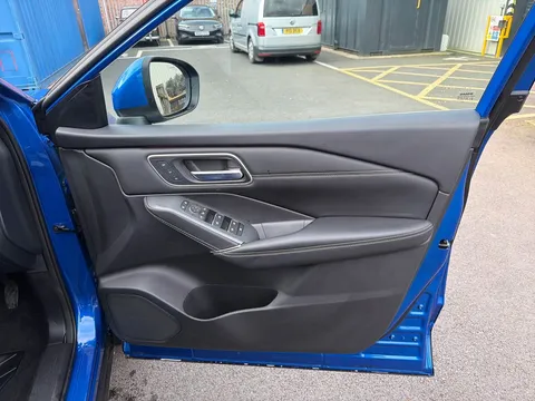 OW25BCX Nissan Qashqai 1.5 E-Power Tekna 5dr Auto Thumbnail #18