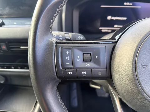 DL72FCD Nissan Qashqai 1.5 E-Power N-Connecta 5dr Auto Thumbnail #25