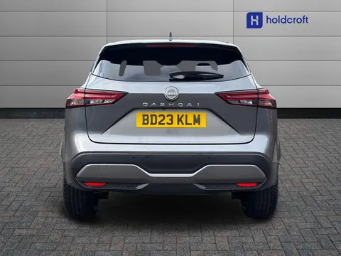 BD23KLM Nissan Qashqai 1.3 DiG-T MH 158 N-Connecta 5dr Xtronic Thumbnail #5