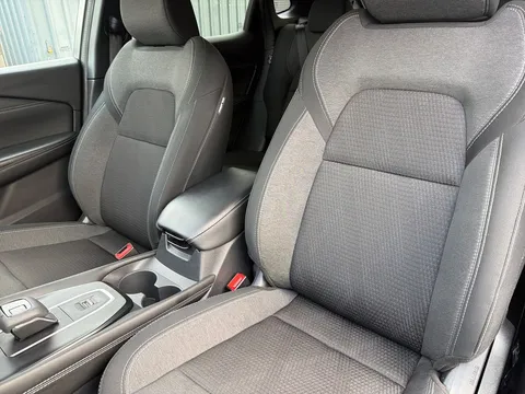 BD23KLM Nissan Qashqai 1.3 DiG-T MH 158 N-Connecta 5dr Xtronic Thumbnail #17