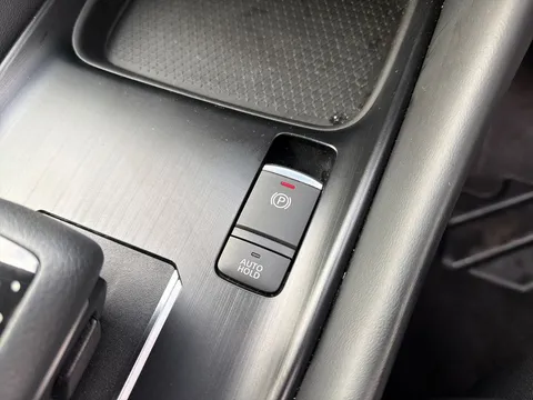 BD23KLM Nissan Qashqai 1.3 DiG-T MH 158 N-Connecta 5dr Xtronic Thumbnail #25