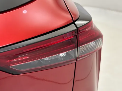 YL72ZMZ Nissan Qashqai 1.3 DiG-T MH N-Connecta [Glass Roof] 5dr Thumbnail #34