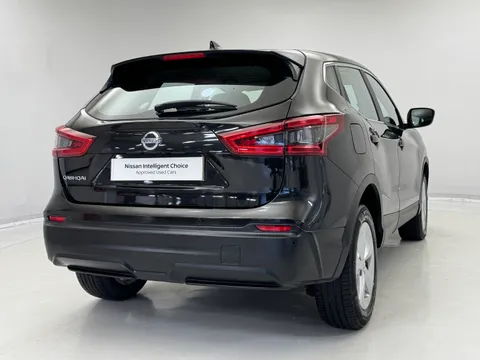 YF69VOM Nissan Qashqai 1.3 DiG-T Acenta Premium 5dr Thumbnail #8