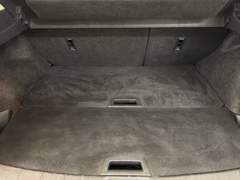 YF69VOM Nissan Qashqai 1.3 DiG-T Acenta Premium 5dr Thumbnail #11