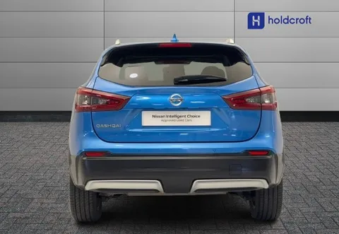 LO70EGD Nissan Qashqai 1.3 DiG-T 160 [157] N-Connecta 5dr DCT Glass Roof Thumbnail #6