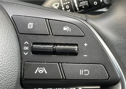 MJ23HLA Hyundai i20 1.0T GDi 48V MHD SE Connect 5dr Thumbnail #18