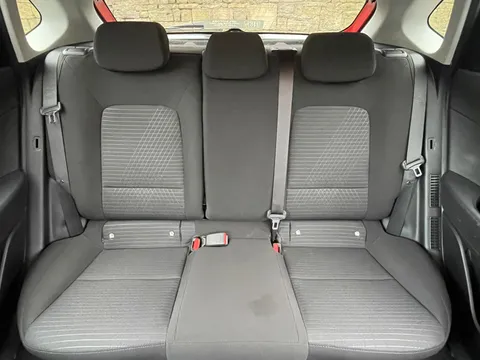 FD22NZA Hyundai i20 1.0T GDi 48V MHD Premium 5dr DCT Thumbnail #10