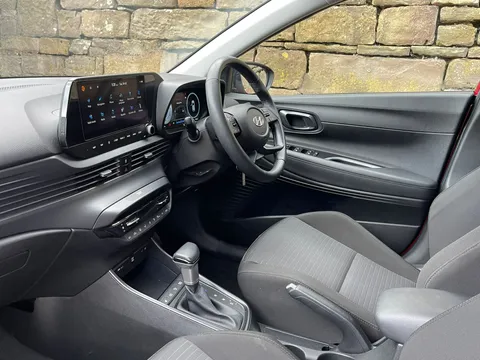 FD22NZA Hyundai i20 1.0T GDi 48V MHD Premium 5dr DCT Thumbnail #11