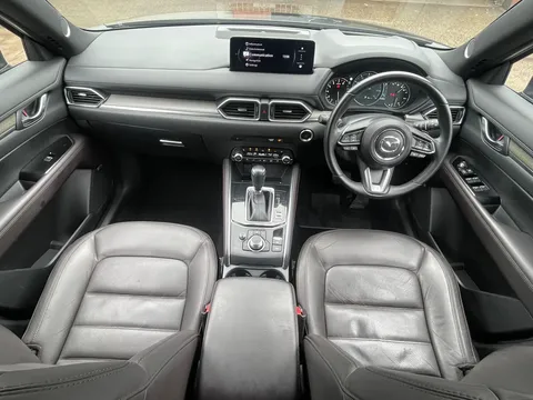 MX24ZFM Mazda CX-5 2.5 e-Skyactiv G MHEV Takumi 5dr Auto AWD Thumbnail #2