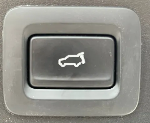 MX24ZFM Mazda CX-5 2.5 e-Skyactiv G MHEV Takumi 5dr Auto AWD Thumbnail #23