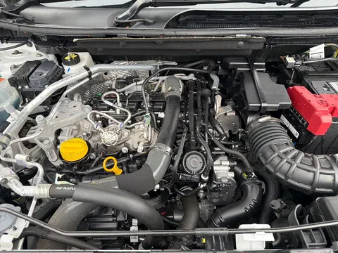 OW74VNA Nissan Qashqai 1.3 DiG-T MH 158 N-Connecta 5dr Xtronic Thumbnail #10