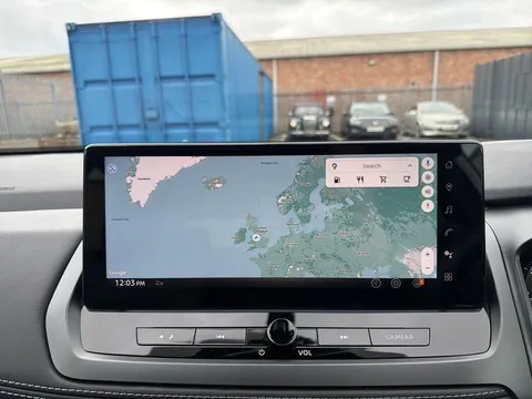 OW74VNA Nissan Qashqai 1.3 DiG-T MH 158 N-Connecta 5dr Xtronic Thumbnail #14