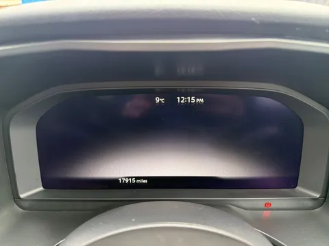 OX74JFE Nissan Qashqai 1.5 E-Power N-Connecta 5dr Auto Thumbnail #13