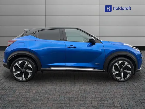 OX74FYH Nissan Juke 1.6 Hybrid Tekna+ 5dr Auto Thumbnail #3
