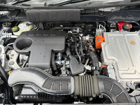 OX74FYH Nissan Juke 1.6 Hybrid Tekna+ 5dr Auto Thumbnail #10