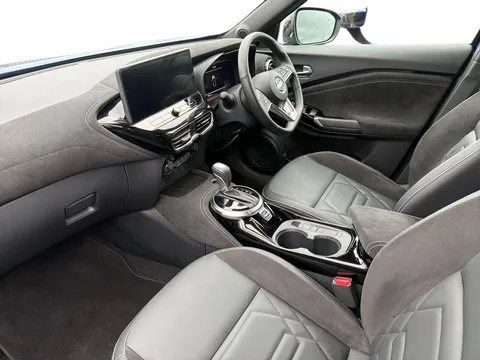 OX74FYH Nissan Juke 1.6 Hybrid Tekna+ 5dr Auto Thumbnail #11