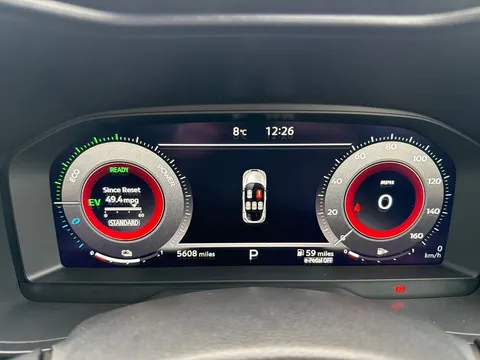 OX74FYH Nissan Juke 1.6 Hybrid Tekna+ 5dr Auto Thumbnail #13